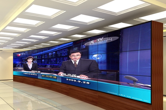 Samsung-DID-LED-LCD-TV-panel-55-inch-3x6-LCD-video-wall-3-5mm-bezel-4K.jpg